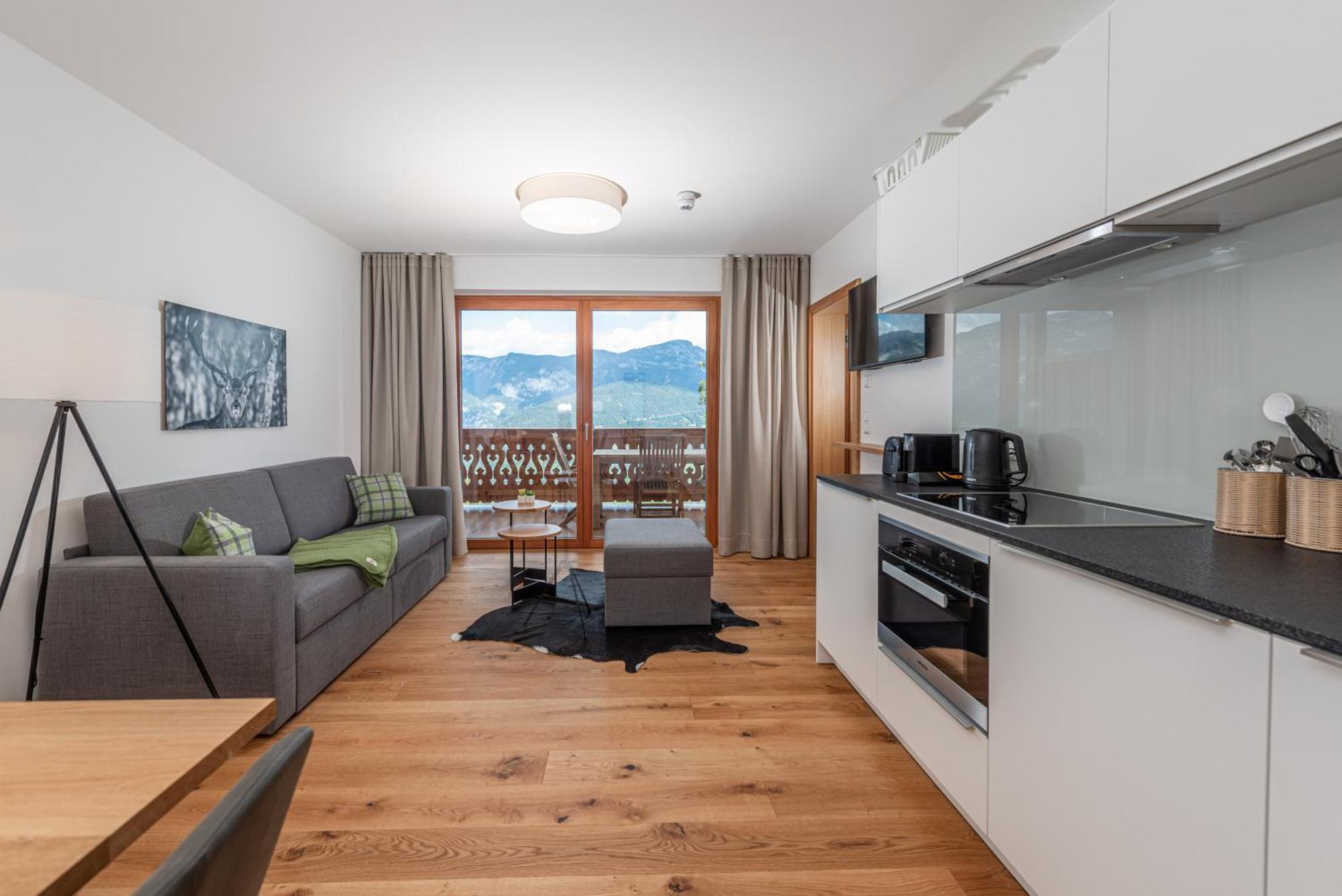 Cozy Apartment,1559541151:JPEG